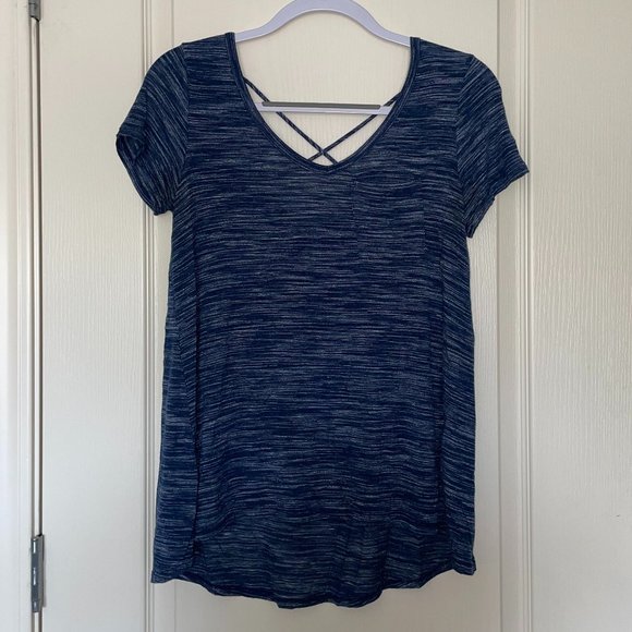 Moa Moa Flowy Tee - Picture 1 of 4